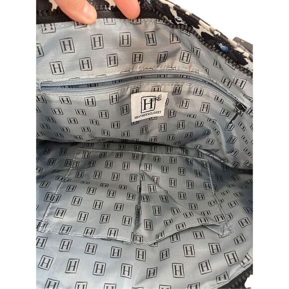 Heathers closet White and black printed tote bag with crossbody strap NWOT - Picture 6 of 6